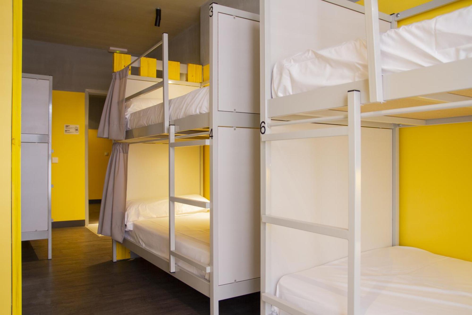 Room00 Ostello